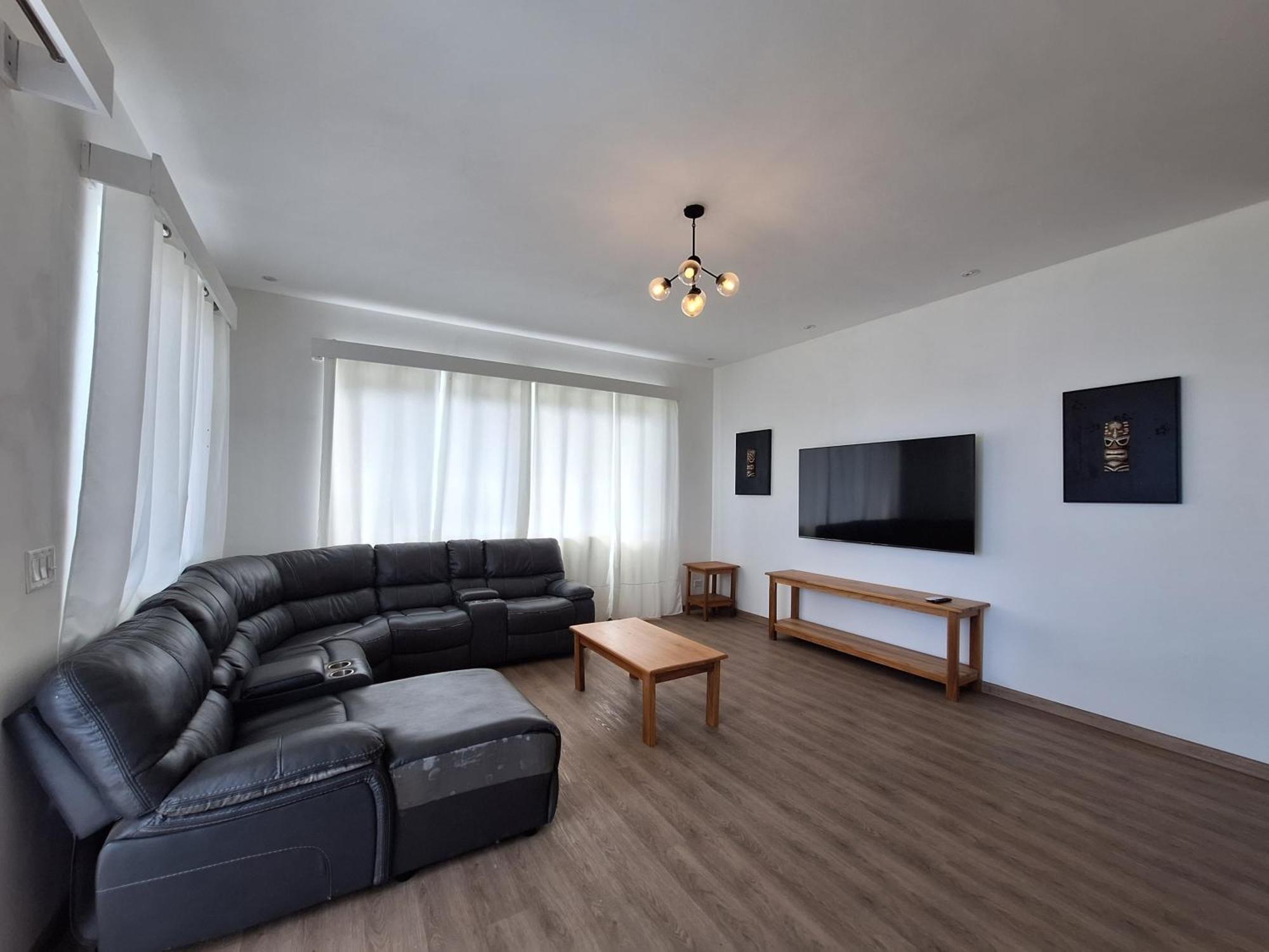 Paunch Beach Retreat Бокас Екстер'єр фото